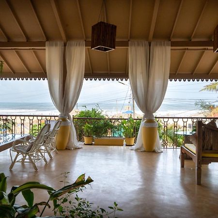 Fiesta Beach Resort Baga Esterno foto